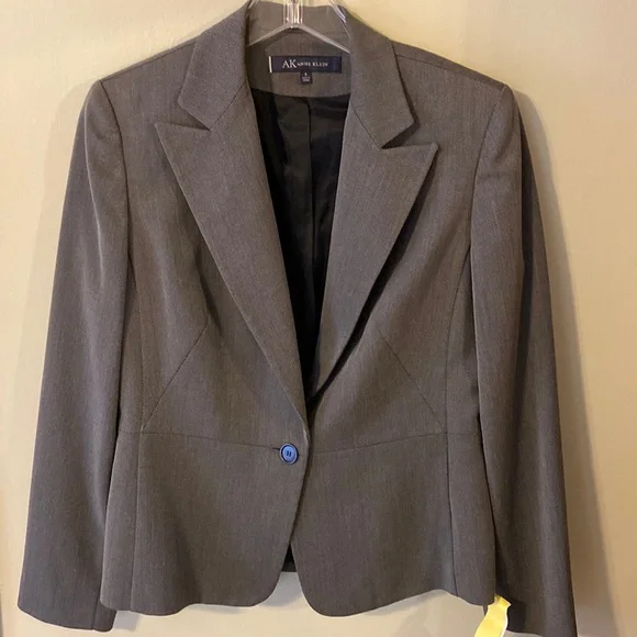 Anne Klein Gray Blazer, size 8, business or casual - Picture 1 of 3